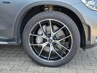 Mercedes-Benz GLC Mercedes-Benz GLC-klasse 300e 4MATIC Premium Plus / LUCHTVERING / PANORAMADAK / ALARMKLASSE 5 / TREKHAAK ELEKTRISCH / AMG-LINE ! - afbeelding nr 15