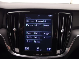 Volvo V60 CARPLAY / DAB+ / ACC / DODEHOEK / NAVI / CLIMA / PDC / BLUETOOTH / NL-AUTO - afbeelding nr 10