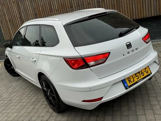 SEAT Leon Seat Leon ST 1.4 EcoTSI Business Intense Automaat | Alcantara bekleding | Seat Sound | Apple CarPlay | Navigatiesysteem | Cruise Control | Climate Control | Parkeersensoren voor en achter - afbeelding nr 49