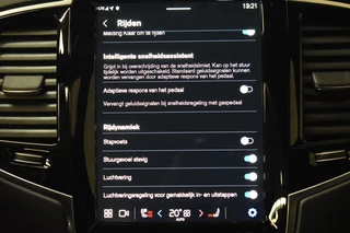 Volvo XC90 Volvo XC90 T8 455PK AWD Ultra Dark | Trekhaak | Luchtvering | Bowers & Wilk - afbeelding nr 33