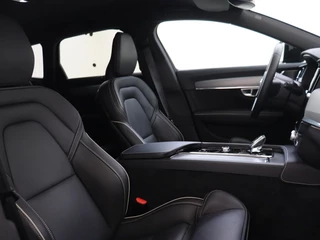 Volvo V90 Volvo V90 B5 Plus Dark | Dodehoekdetectie | Nappa Leer | - afbeelding nr 14