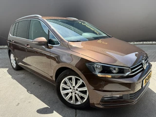 Volkswagen Touran Volkswagen Touran 1.2 TSI Highline 7p|Carplay|Allseasonbanden - afbeelding nr 11