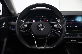 Škoda Octavia Škoda Octavia Combi 1.4 TSI iV Sport Bns - afbeelding nr 17