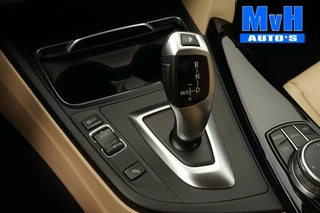 BMW 3 Serie BMW 3-serie 320i Centennial High Executive|LEER|LED|ORG.NL - afbeelding nr 11