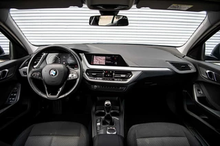 BMW 1 Serie BMW 1-serie 116i | Navi | PDC | Apple Carplay | Cruise | DAB | 17 inch | - afbeelding nr 15