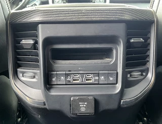 Dodge Ram 1500 - afbeelding nr 23