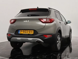 Kia Stonic - Navigatie - Camera - Climate control - Privacy glass - Keyless entry - Fabrieksgarantie tot 05-2029 - afbeelding nr 8