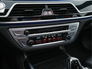 BMW 7 Serie Aut. *PANO | NAPPA-FULL-LEATHER | HARMAN/KARDON-SURROUND | SOFT-CLOSE | HEAD-UP | ADAPT.CRUISE | FULL-LED | MEMORY-PACK | SURROUND-VIEW | DIGI-COCKPIT | BLIS | DAB+ | AMBIENT-LIGHT | 20''ALU* - afbeelding nr 14