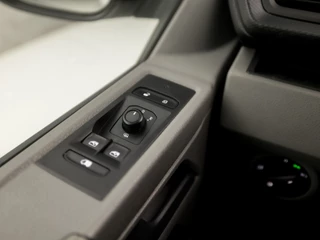 Volkswagen Transporter 150Pk Automaat (APPLE CARPLAY, GROOT NAVI, 3 ZITS, ADAPTIVE CRUISE, PARKEERSENSOREN, LM VELGEN, NIEUWE APK, NIEUWSTAAT) - afbeelding nr 22