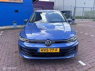 Volkswagen Golf Volkswagen Golf 1.5 TSI Oranje Edition 550KM! - afbeelding nr 5