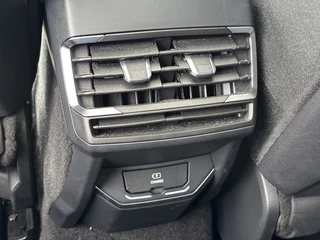Lynk & Co 01 Lynk & Co 01 1.5 Plug-in Hybrid | Panoramadak | Apple Carplay & Android Auto - afbeelding nr 36