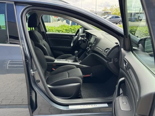 Renault Mégane Estate Renault Megane Estate 1.3 TCe 85kW Limited - afbeelding nr 24