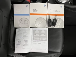 Volkswagen Beetle Volkswagen Beetle Cabriolet 1.6 TDI Design Cup Aut. *LUXURY-LEATHER | FENDER-AUDIO | CARPLAY | COMFORT-SEATS | HEATED-SEATS | ECC | SHIFTPADDLES | PDC | AIRSCARF | CRUISE | 19''ALU* - afbeelding nr 28