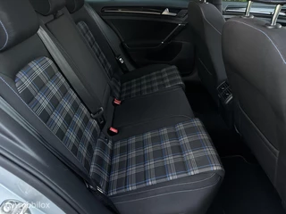 Volkswagen Golf Volkswagen Golf 1.4 TSI GTE Pano Led Navi - afbeelding nr 22