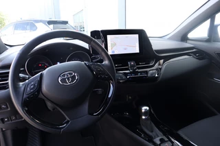 Toyota C-HR Toyota C-HR 1.8 Hybrid Dynamic Plus Dodehoek/Winterpakket/Parkeersensoren - afbeelding nr 6