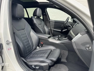 BMW 3 Serie BMW 3-serie Touring 320i High Exec. M-Sport individual Sfeer Leder Camera Pdc v+a Trekhaak Led - afbeelding nr 23