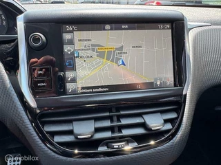 Peugeot 208 Peugeot 208 110pk 1.2 GT-line , 5 deurs Navigatie en Camera achter , Parkeerhulp achter ,  Ramen & spiegels eclectisch ,  Sport Velgen , Rode GT Line accenten , Chrome uitlaat sierstuk - afbeelding nr 30