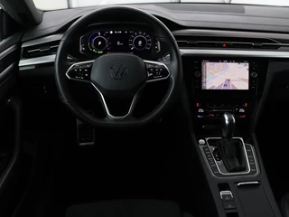 Volkswagen Arteon Volkswagen Arteon 1.4 TSI eHybrid R-Line Business+ | Panoramadak |  Trekhaak | Stoelverwarming | Matrix LED | Adaptive cruise | Leder/Alcantara | Carplay | Camera | Keyless - afbeelding nr 3