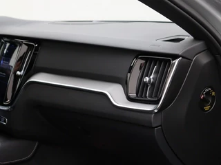 Volvo S60 Volvo S60 T6 PLUG-IN HYBRID LONG RANGE PLUS DARK SCHUIFDAK HARMAN KARDON 3 - afbeelding nr 41