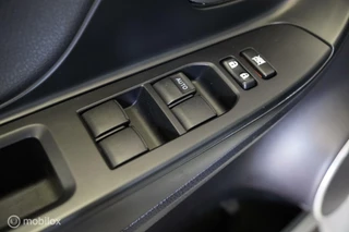 Toyota Yaris Toyota Yaris 1.5 Hybrid EXECUTIVE, 2018, Leer, Airco - afbeelding nr 29