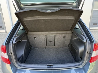 Škoda Rapid Škoda Rapid Spaceback 1.2 TSI Grt JOY Automaat NAP Pano Trekhaak Cruise PDC Stoelverwa - afbeelding nr 10