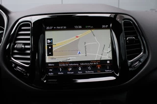 Jeep Compass Jeep Compass 1.4 MultiAIR NIGHT EAGLE / Zwart dak / Apple Carplay - afbeelding nr 32