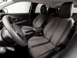 Peugeot 208 (APPLE CARPLAY, GROOT NAVI, 360 CAMERA, LEDER, GETINT GLAS, SPORTSTOELEN, LM VELGEN, LED KOPLAMPEN, LANE ASSIST, PARKEERSENSOREN, NIEUWSTAAT) - afbeelding nr 14