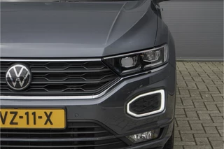 Volkswagen T-Roc Volkswagen T-Roc Cabrio 1.5 TSI R-Line ACC CarPlay Virtual Cockpit 18