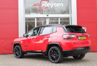 Jeep Compass Jeep Compass 4xe SUMMIT 240PK PHEV AUTOMAAT | NAVIGATIE 10,25 