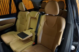 Volvo XC90 Volvo XC90 2.0 T8 TWIN ENGINE R-DESIGN PANORAMADAK - afbeelding nr 31