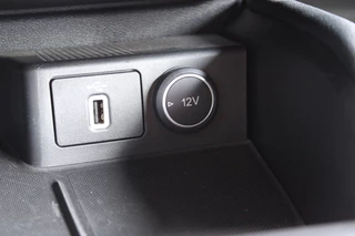 Ford Focus Ford Focus Wagon 1.5 EcoBoost ST Line Business | Trekhaak | Camera | Winterpack - afbeelding nr 26