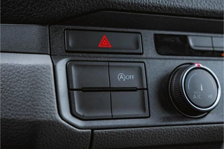 Volkswagen Crafter Volkswagen Crafter 35 2.0 TDI 177PK L4 Open laadbak Airco | Cruise control | 3-zits | LxBxH 430x203x40 cm | - afbeelding nr 11