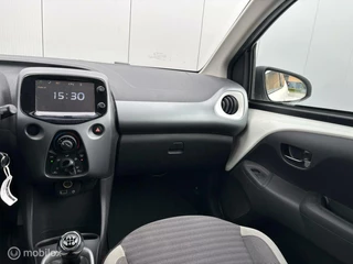 Toyota Aygo Toyota Aygo VVT-i X-Play 1e eig airco - afbeelding nr 8