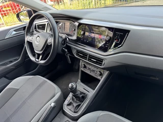 Volkswagen Polo Volkswagen Polo 1.0 TSI Highline ACC ECC LMV CARPLAY - afbeelding nr 9