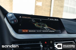 BMW 1 Serie BMW 1-serie M135i xDrive|individual color|H&R|gele DRL|concaver - afbeelding nr 83