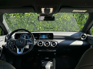 Mercedes-Benz A-Klasse Mercedes A-klasse 180 d Advantage, NIEUW MODEL, EURO 6, CRUISE, NAVI, LEDER, ACHTERUITCAMERA, ECC-AIRCO, STOELVERWARMING, LICHTMETAAL 16