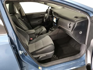Toyota Auris Toyota Auris 1.8 Hybrid Touring Sports Executive / Pano - afbeelding nr 21