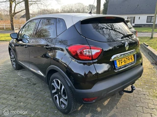 Renault Captur Renault Captur 0.9 TCe Helly Hansen / Navigatie / Garantie. - afbeelding nr 6