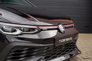 Volkswagen Golf Volkswagen Golf 8 GTI Clubsport | Pano | Matrix IQ | Alcantara | ACC | Rijdersauto Edition | Deep Black Pearl | Fabrieksgar. 2027 - afbeelding nr 17