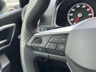 SEAT Arona Seat Arona 1.0 TSI FR Automaat | Apple CarPlay | Achteruitrijcamera | Full-LED | Cruise control adaptief | Lane assist | Half leer/alcantara | Digitale cockpit | Parkeersensoren voor en achter - afbeelding nr 9