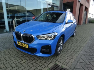 BMW X1 BMW X1 xDrive20i High Executive aut M-pakket / Panoramadak - afbeelding nr 4