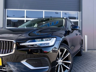 Volvo V60 Volvo V60 2.0 T6 Plug-in hybrid AWD Plus Bright Trekhaak - afbeelding nr 2