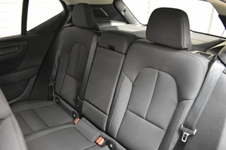 Volvo XC40 Volvo XC40 T2 129pk Aut. Momentum | Navigation Tech - afbeelding nr 18