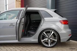 Audi RS3 Audi A3 Sportback 2.5 TFSI RS 3 | Pano | B&O | RS-stoelen | Matrix LED | Virtual cockpit | OPF delete | Orig. NL - afbeelding nr 32