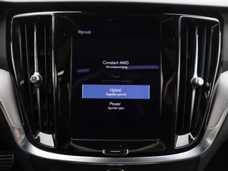 Volvo V60 Volvo V60 T6 PLUG-IN HYBRID R-DESIGN SCHUIFDAK ACC KEYLESS 19INCH STOELVER - afbeelding nr 23