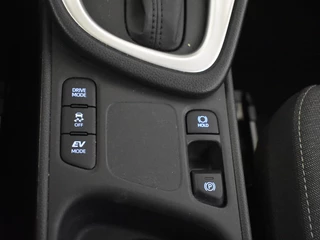 Toyota Yaris Toyota Yaris 1.5 Hybrid Active | Camera | Carplay & Android auto - afbeelding nr 34
