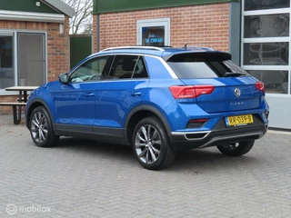 Volkswagen T-Roc Volkswagen T-Roc 1.0 TSI Sport 115 PK, Virtual Cockpit, Panoramadak, 18 Inch - afbeelding nr 19