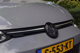 Volkswagen Golf Volkswagen Golf GTE 1.4 TSI Hybride (245pk) DSG IQ licht/Navi/Virtual/ACC/Camera/19 inch - afbeelding nr 31