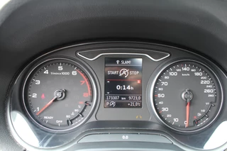Audi Q2 Audi Q2 1.4 TFSI 150pk CoD Sport Automaat NL-Auto NAP Panoramadak Clima Cruise Navi PDC 17