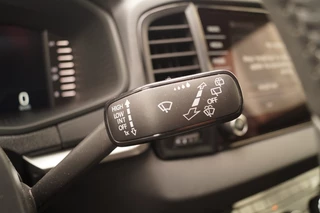 Škoda Karoq Škoda Karoq 1.5 TSI 150pk DSG Business Edition -LED-ECC-CAM-NAVI- - afbeelding nr 18